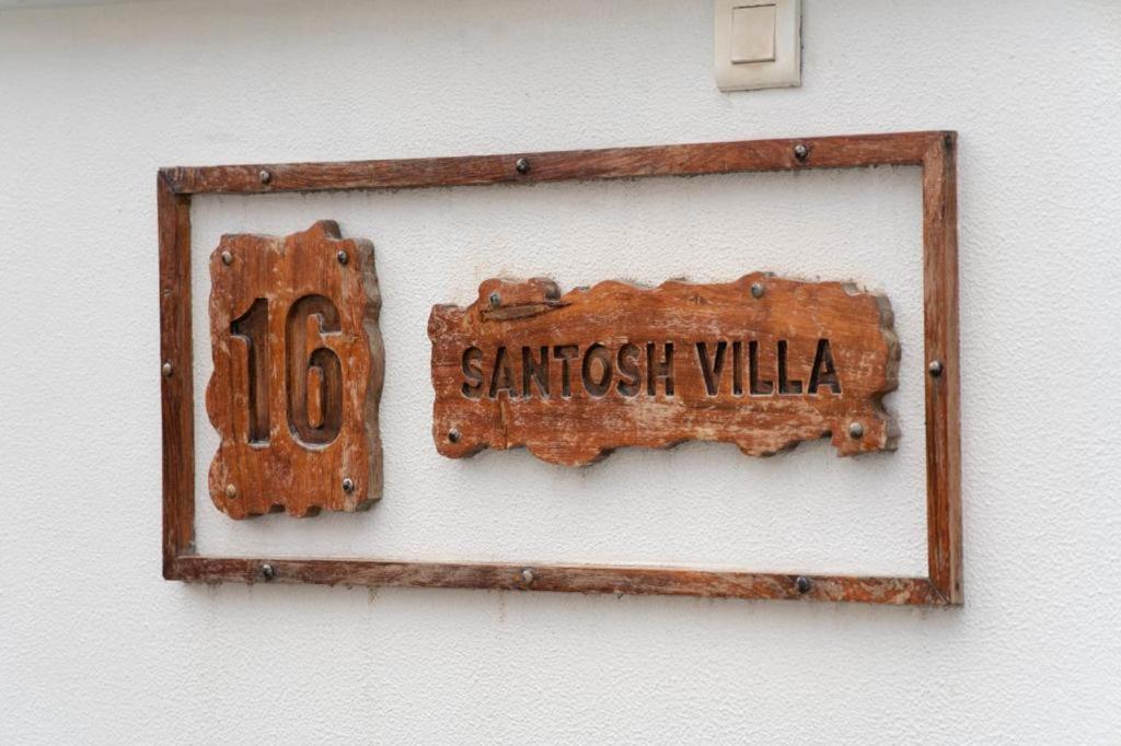 Santosh Villa - The House Of Antiques And Art Udaipur Ngoại thất bức ảnh
